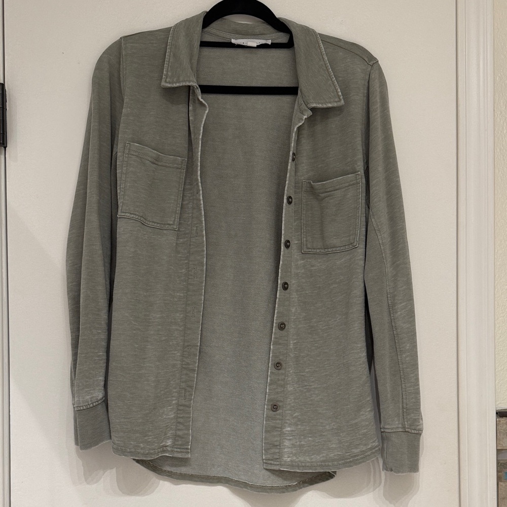 Women’s Button Down Shirt